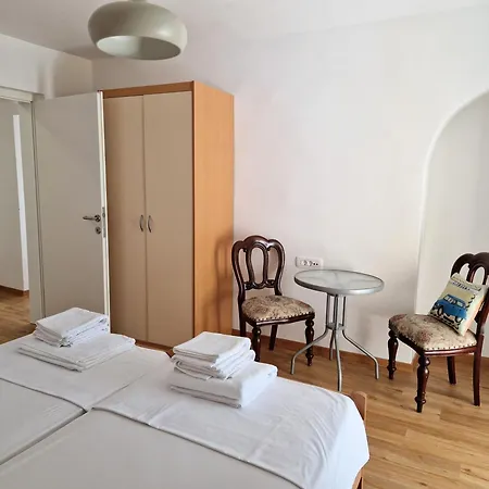 Ballerina Apartment *