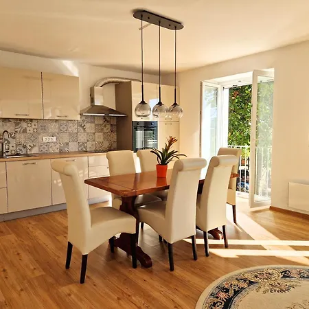 Ballerina Apartment